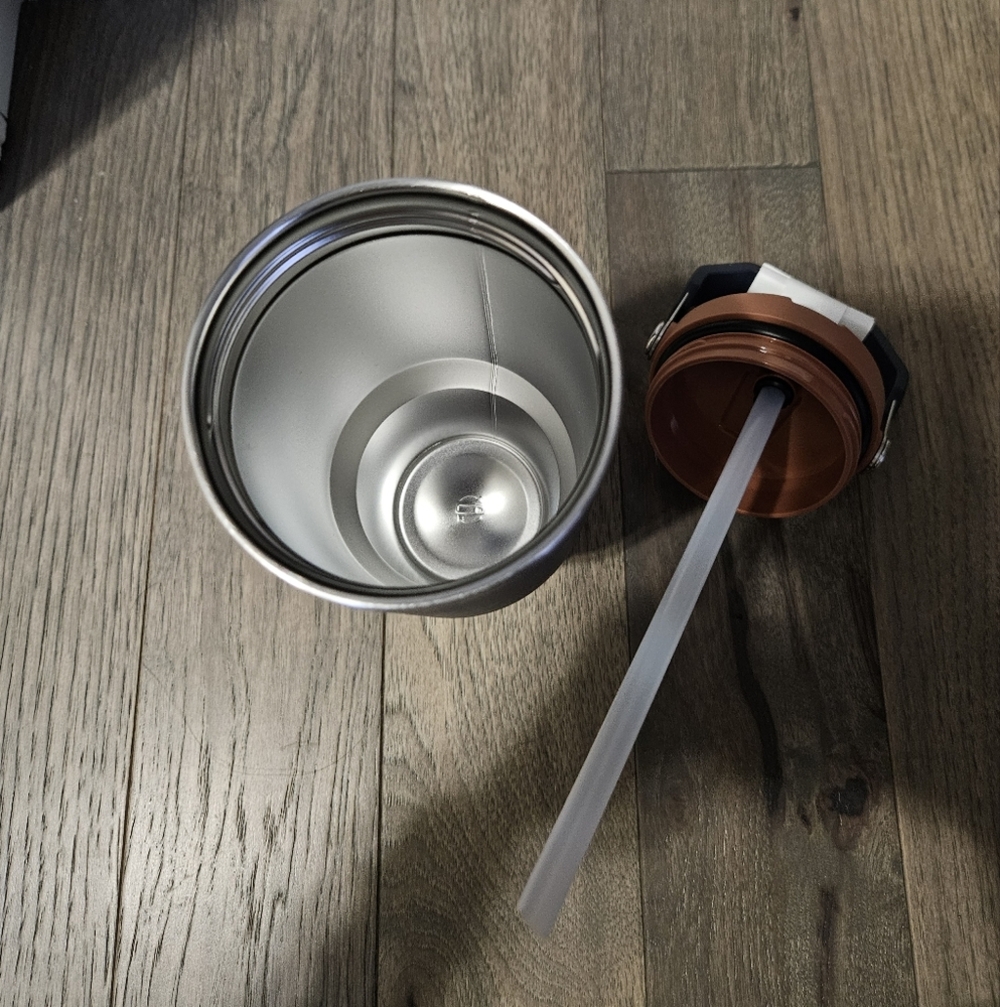 Stanley 30 Oz. Ice FLOW FLIP STRAW TUMBLER - Picture 5 of 6